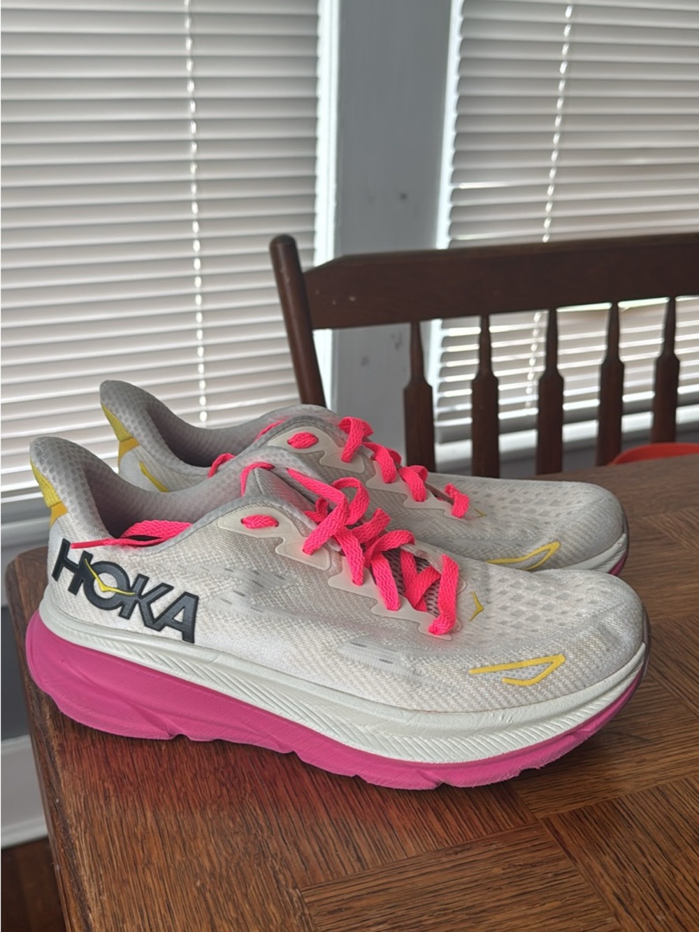 Hoka One One Women's Clifton 9